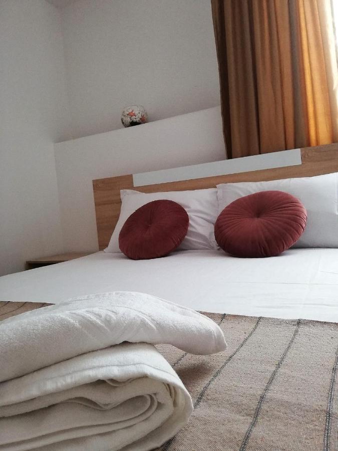 Pensiunea Eden House Krajowa Zewnętrze zdjęcie